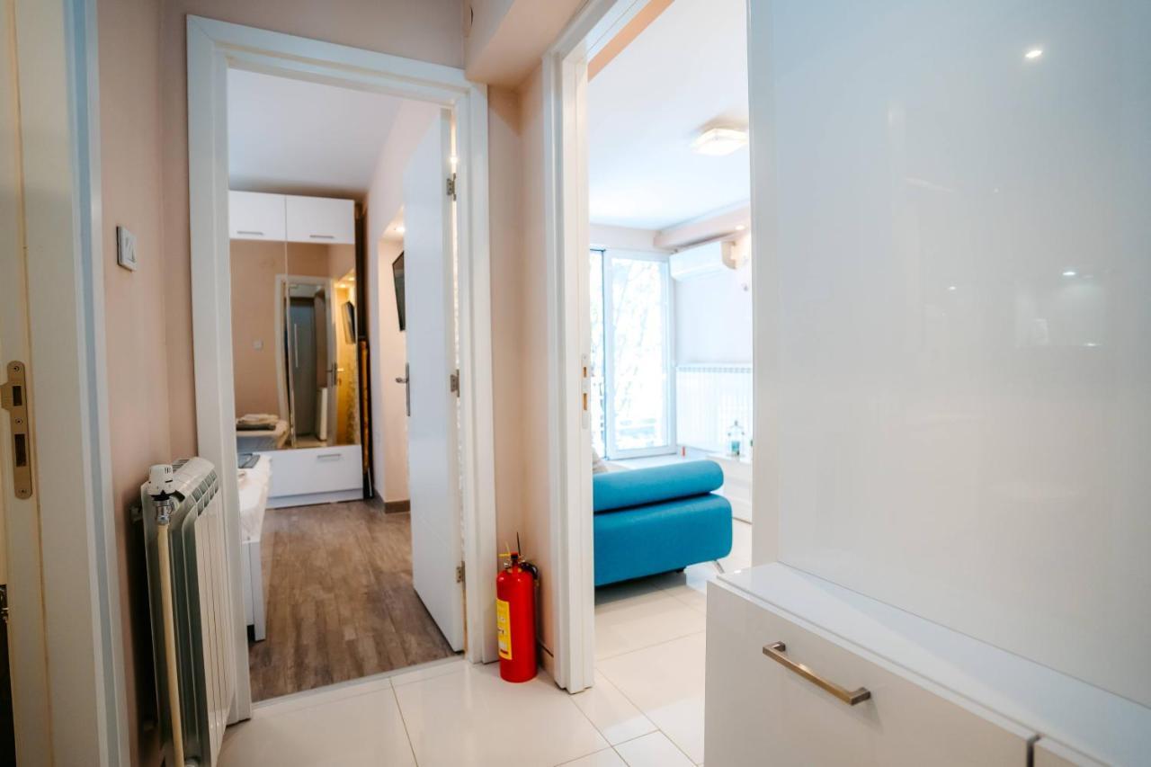Turist Apartment Ni Exterior foto